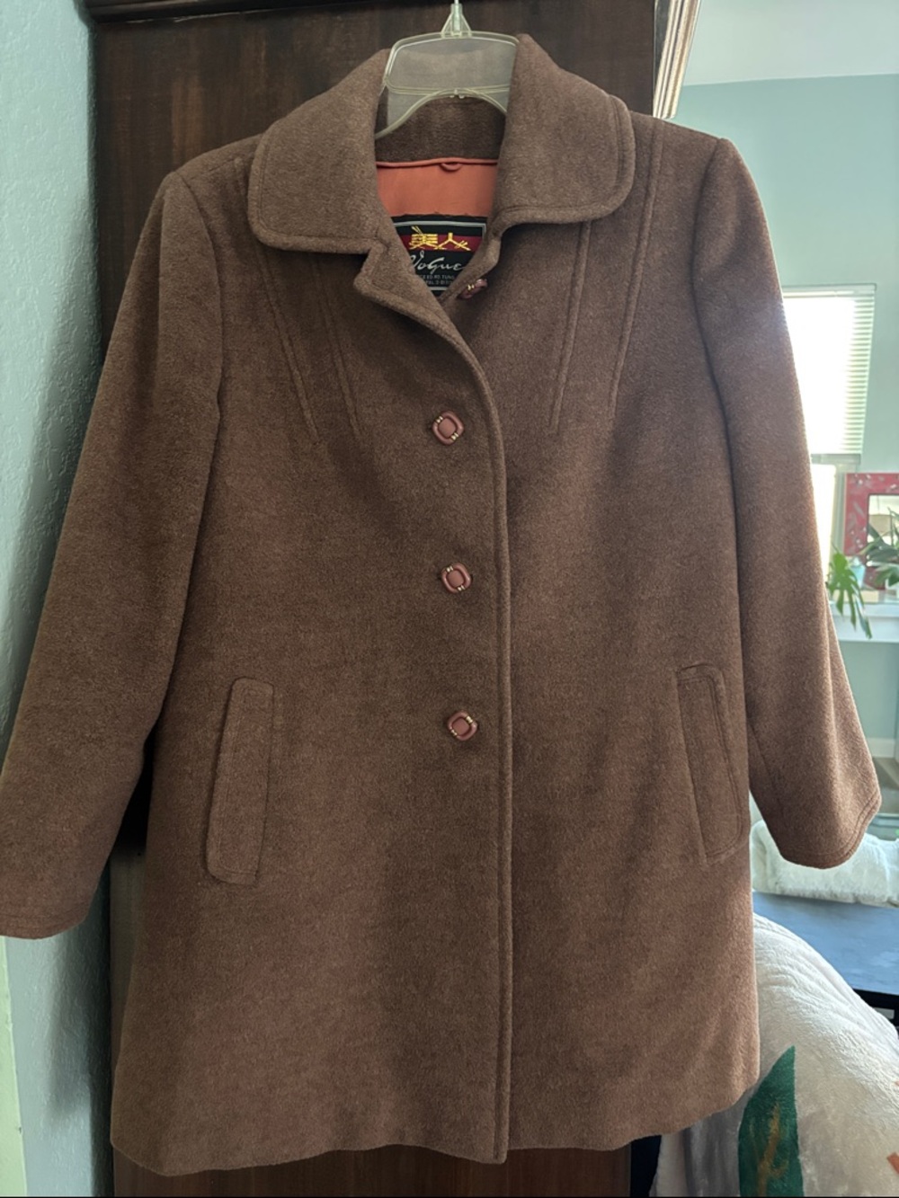 Vogue Brown Single-Breasted Wool Pea Coat